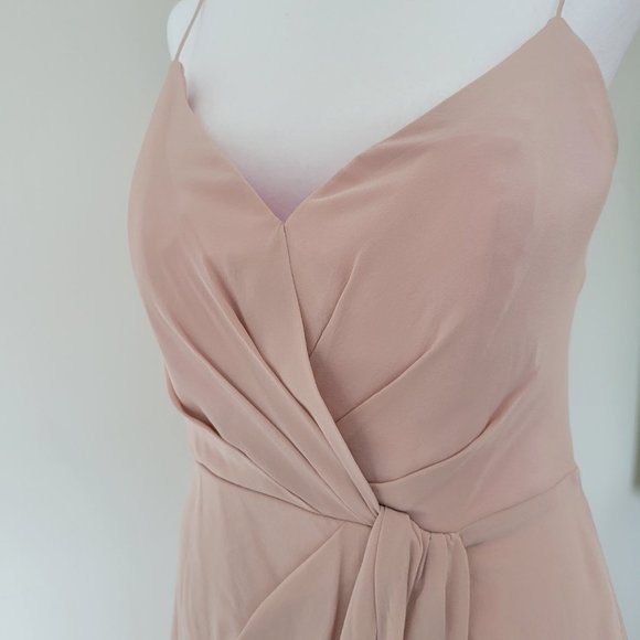 Beautiful Silk Designer Cocktail Dress in Baby Pink - Picture 4 of 5